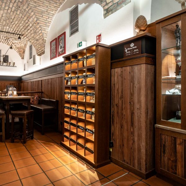 Koenig von Flandern Restaurant